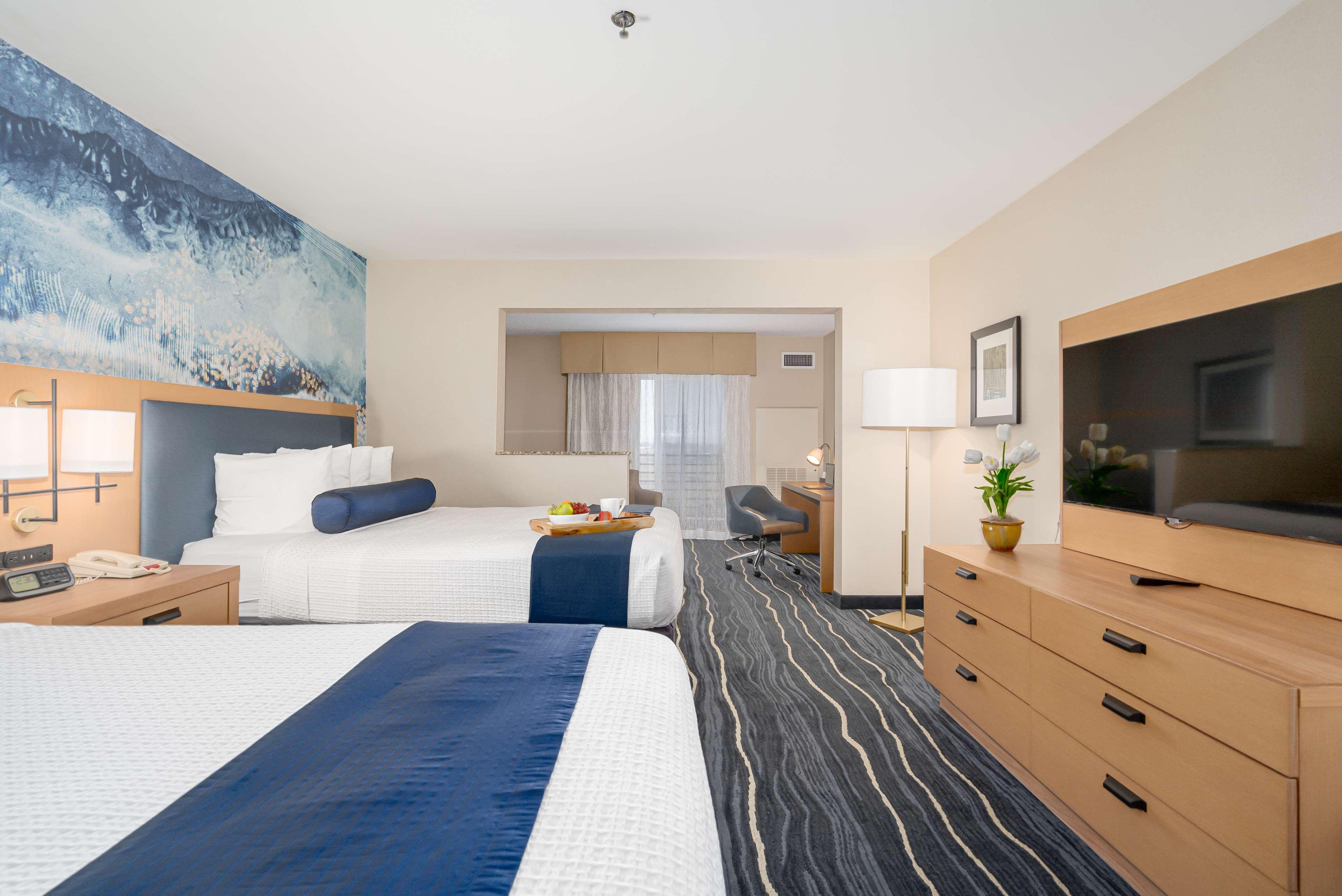 Best Western Plus Marina Gateway Hotel National City Exteriör bild