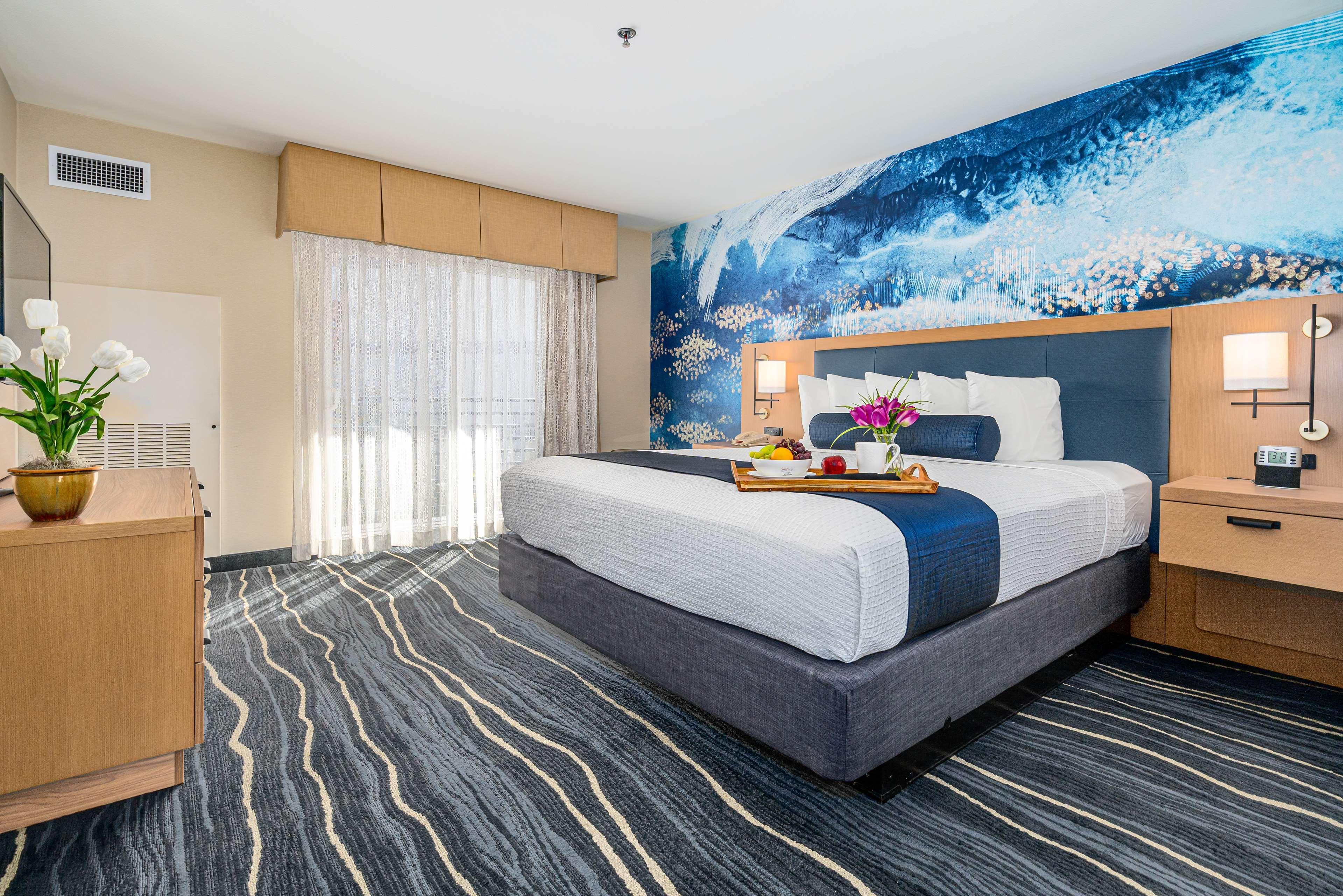 Best Western Plus Marina Gateway Hotel National City Exteriör bild